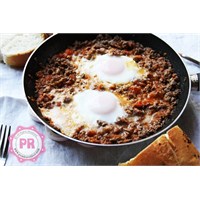 Domatesli Kıymalı Yumurta