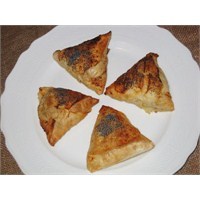 Resimli Adım Adım Peynirli Muska Börek