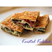 Pastırmalı Ispanaklı Börek