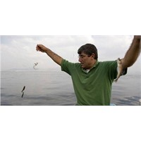 Hrant Dink Balık Tutarken...