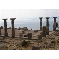 Taşlar Diyarı Assos Antik Kenti