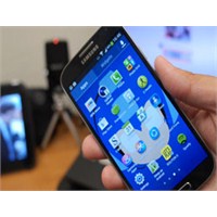 Saf Androidli Galaxy S4 Almamanız İçin 5 Neden