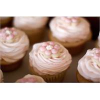 Kadınlar Gününe Özel Cupcakeler