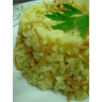 Tel Şehriyeli Tavuklu Bulgur Pilavı