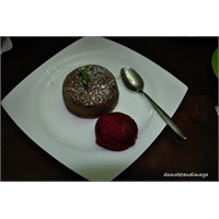 Sıcak Tahinli Kek