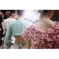 Chanel Defilesi İnci Detayı
