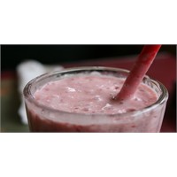 Bağışıklık Sistemi Desteği: Meyveli-ballı Kefir
