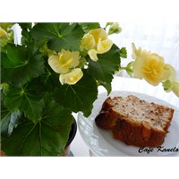 Cafe Kanelo'nun Bademli Keki