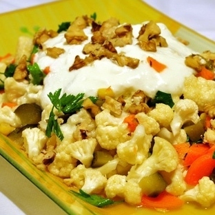 Mayonez Soslu Karnabahar Salatası Tarifi