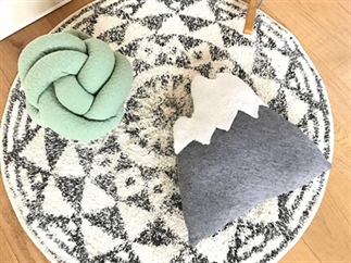 DIY: Berg kussen met sneeuw