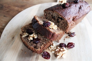 Bananenbrood met walnoten & cranberry