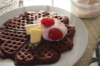 ONTBIJT: gezonde red velvet wafels voor valentijn