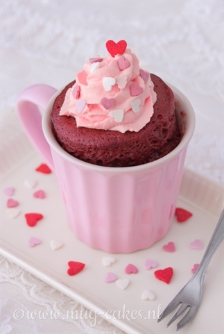 Red Velvet mug-cake voor Valentijn