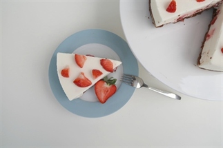 Yoghurttaart met aardbeien