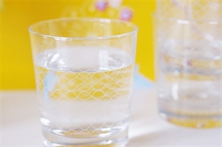 De zin en onzin van water drinken!