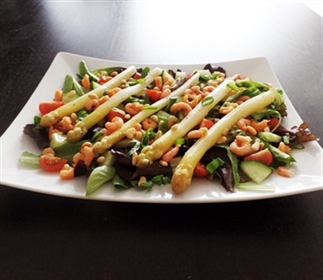 Aspergesalade met garnalen - Healthyfood