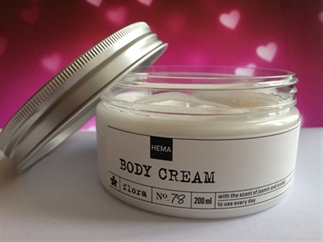 Beauty Review | HEMA Flora body cream No. 78