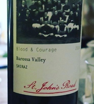 Blood & Courage Shiraz: bacon, bramen en bomen