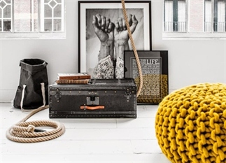 Color crush: okergeel met lichtgrijs