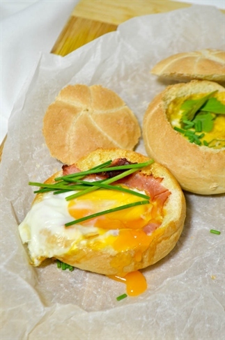 Gevulde broodjes uit de Airfryer of oven