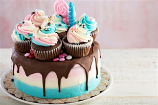 Is een Gender Reveal Party overdreven?