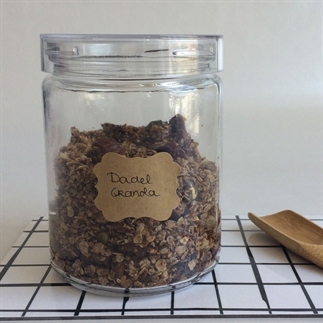 Dadel granola