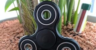 Fidget spinners: nieuwe hype nu ook in Nederland