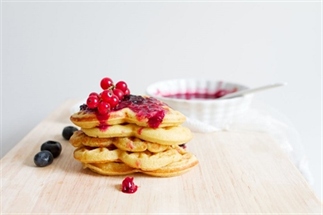 Gezonde wafels met bosvruchten