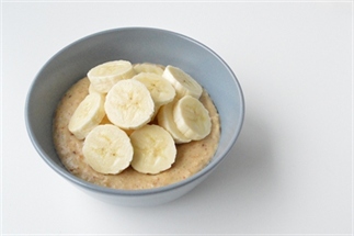 Havermout met pindakaas en banaan