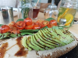 Hotspot 'Happy Earth Kitchen'