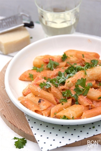 LUXE PENNE MET ZALM EN WITTE ASPERGES!