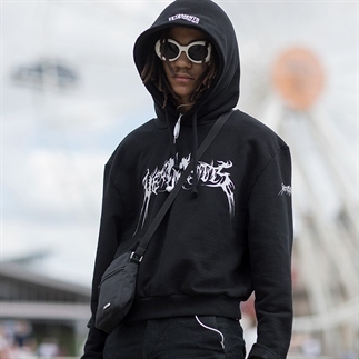 De fanny pack! Maakt op Paris WK een comeback