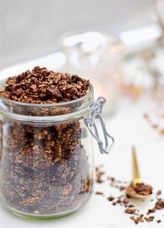 Gezonde chocolade granola