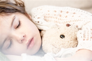 Mijn dochtertje wil niet in haar eigen bed slapen
