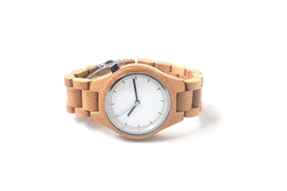 Mijn nieuwe houten horloge