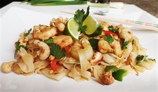 Pad Thai met garnalen - Lekker, snel en gezond!