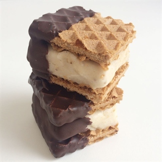 Vegan wafelijsjes met chocolade