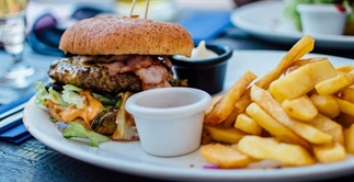 Waarom je af en toe wel iets ongezonds mag eten