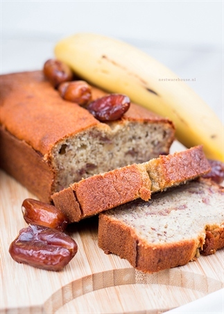 Bananenbrood met dadels en honing