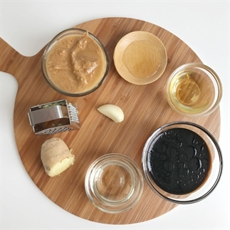 Pinda woksaus